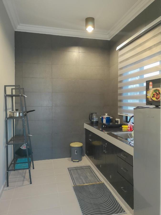 Kamalia Villas كامبونج بيناريك المظهر الخارجي الصورة