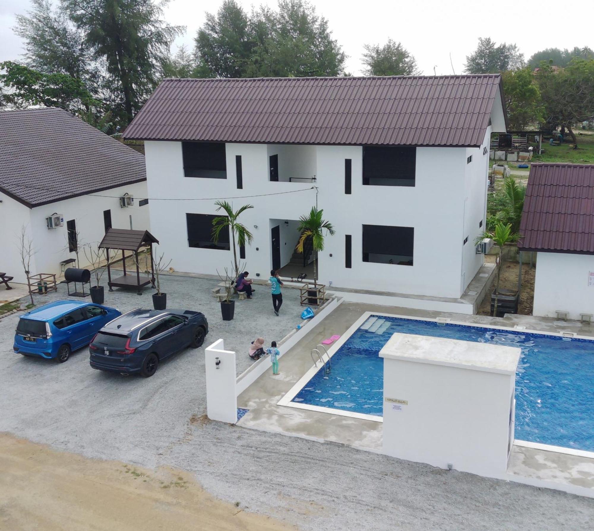 Kamalia Villas كامبونج بيناريك المظهر الخارجي الصورة