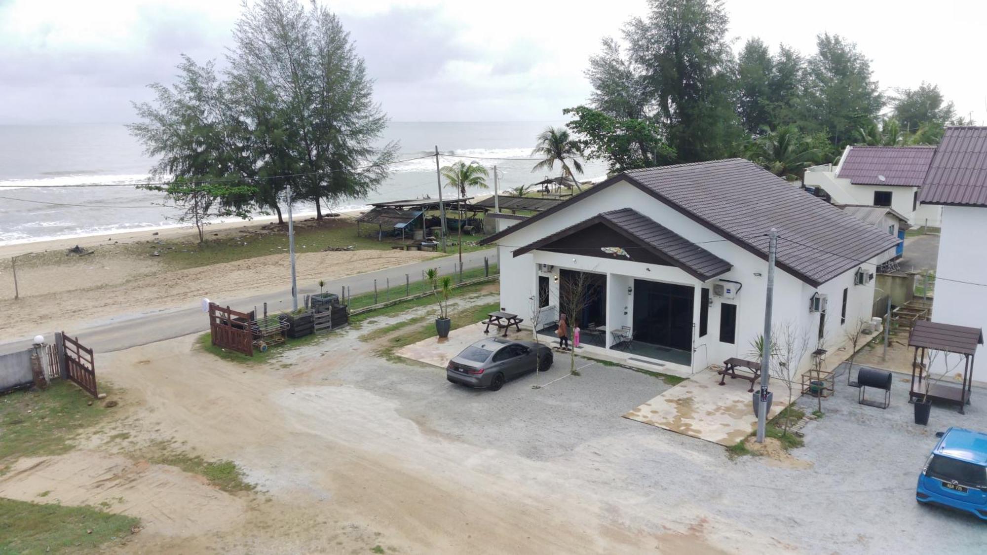 Kamalia Villas كامبونج بيناريك المظهر الخارجي الصورة